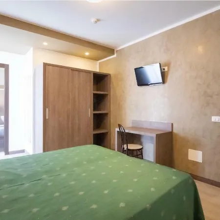 Gardenia Hotel 3*